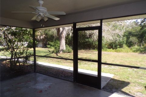 Villa ou maison à louer à Punta Gorda, Floride: 2 chambres, 97.55 m2 № 2148892 - photo 25