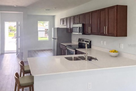 Appartement à louer à Poinciana, Floride: 3 chambres, 107.95 m2 № 2395967 - photo 8