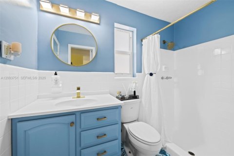 House in Hollywood, Florida 3 bedrooms, 159.51 sq.m. № 2069205 - photo 17