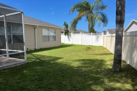 House in The Villages, Florida 3 bedrooms, 149.76 sq.m. № 1718321 - photo 17