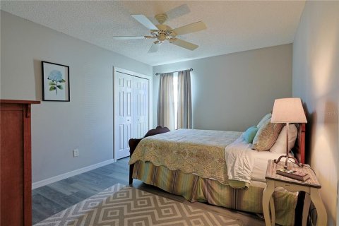 House in The Villages, Florida 3 bedrooms, 149.76 sq.m. № 1718321 - photo 27