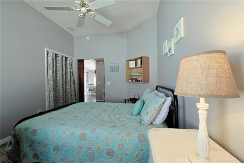 House in The Villages, Florida 3 bedrooms, 149.76 sq.m. № 1718321 - photo 26