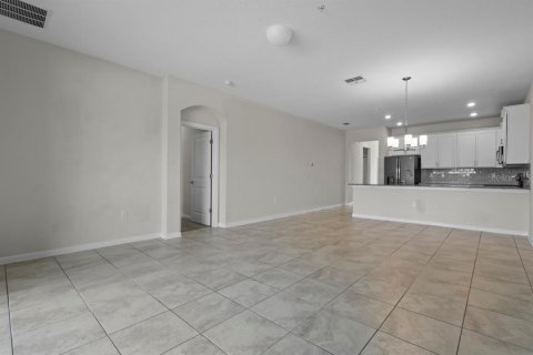 Condo in Davenport, Florida, 3 bedrooms  № 1756990 - photo 8