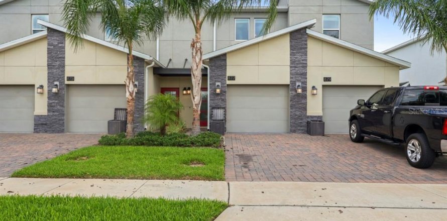 Condo in Davenport, Florida, 3 bedrooms  № 1756990