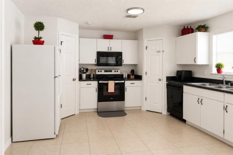Casa en venta en Kissimmee, Florida, 4 dormitorios, 205.78 m2 № 2209612 - foto 5