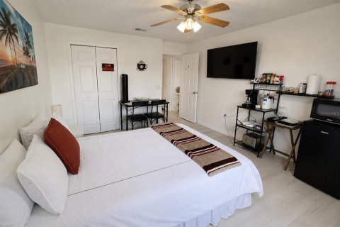 Casa en venta en Kissimmee, Florida, 4 dormitorios, 205.78 m2 № 2209612 - foto 14