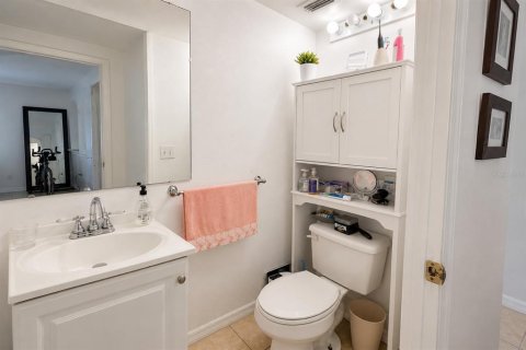 Casa en venta en Kissimmee, Florida, 4 dormitorios, 205.78 m2 № 2209612 - foto 9