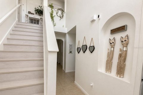 Casa en venta en Kissimmee, Florida, 4 dormitorios, 205.78 m2 № 2209612 - foto 2