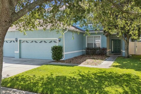 House in Spring Hill, Florida 5 bedrooms, 260.22 sq.m. № 1791821 - photo 3