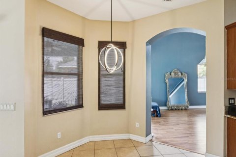 House in Spring Hill, Florida 5 bedrooms, 260.22 sq.m. № 1791821 - photo 14