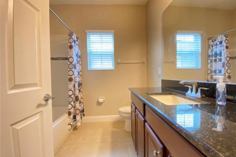 Villa ou maison à louer à Apollo Beach, Floride: 4 chambres, 184.69 m2 № 2167712 - photo 15