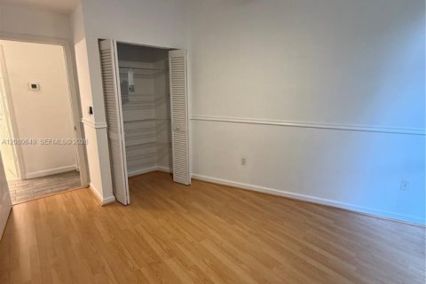 Copropriété à louer à Doral, Floride: 3 chambres, 123.56 m2 № 2344228 - photo 20