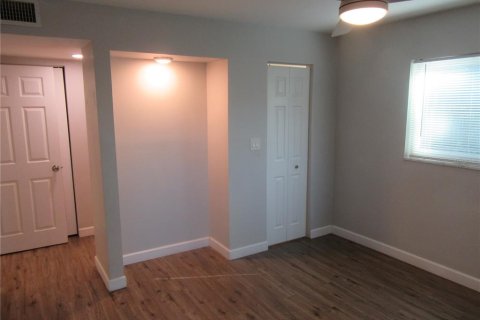 Appartement à louer à Saint Petersburg, Floride: 2 chambres, 85.93 m2 № 2405435 - photo 18