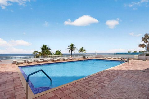 Copropriété à louer à Pompano Beach, Floride: 2 chambres, 145.86 m2 № 2313663 - photo 24