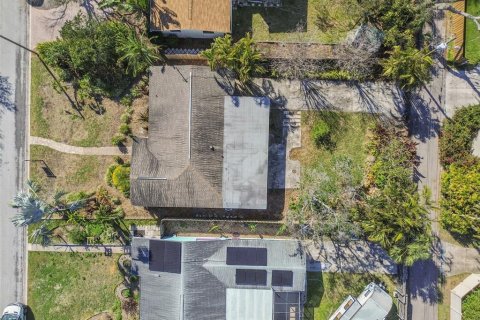 Купить виллу или дом в Сент-Питерсберг, Флорида 3 комнаты, 107.4м2, № 1841398 - фото 24