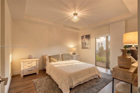 Touwnhouse à vendre à Doral, Floride: 4 chambres, 200.95 m2 № 2382811 - photo 18