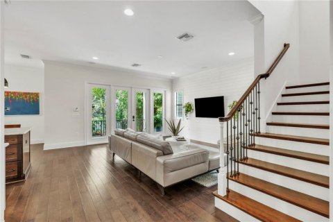 Villa ou maison à vendre à Saint Petersburg, Floride: 5 chambres, 279.54 m2 № 1795326 - photo 6