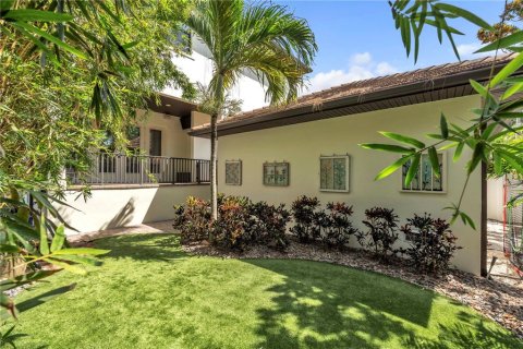 Villa ou maison à vendre à Saint Petersburg, Floride: 5 chambres, 279.54 m2 № 1795326 - photo 12