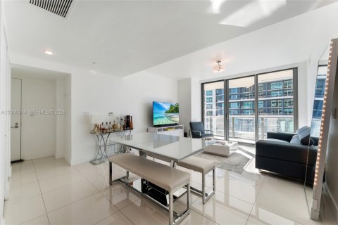Купить кондоминиум в Майами, Флорида 1 спальня, 64.29м2, № 2090406 - фото 13