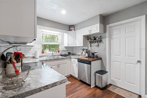 Casa en venta en Gainesville, Florida, 3 dormitorios, 92.62 m2 № 1899891 - foto 6
