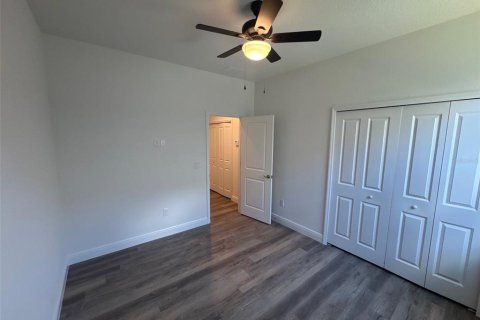 House in Apopka, Florida 3 bedrooms, 173.45 sq.m. № 2206622 - photo 14