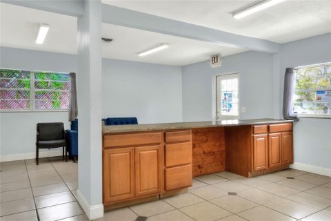 Купить коммерческую недвижимость в Лейкленд, Флорида 225.94м2, № 1386712 - фото 7