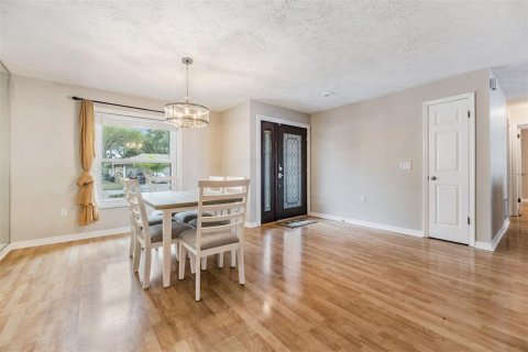 Casa en alquiler en Safety Harbor, Florida, 4 dormitorios, 224.64 m2 № 1106556 - foto 16