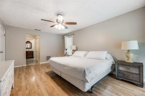 Casa en alquiler en Safety Harbor, Florida, 4 dormitorios, 224.64 m2 № 1106556 - foto 23