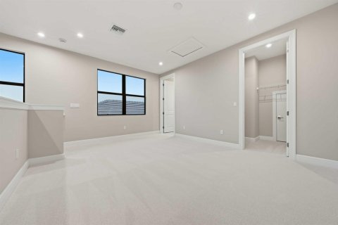 Villa ou maison à vendre à Port St. Lucie, Floride: 3 chambres, 238.11 m2 № 2429973 - photo 15