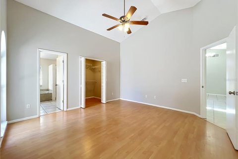 House in Apopka, Florida 3 bedrooms, 176.24 sq.m. № 2318715 - photo 19