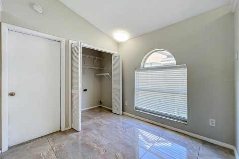 House in Apopka, Florida 3 bedrooms, 176.24 sq.m. № 2318715 - photo 5
