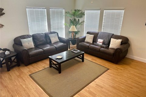 Condo in Horseshoe Beach, Florida, 2 bedrooms  № 1550444 - photo 7