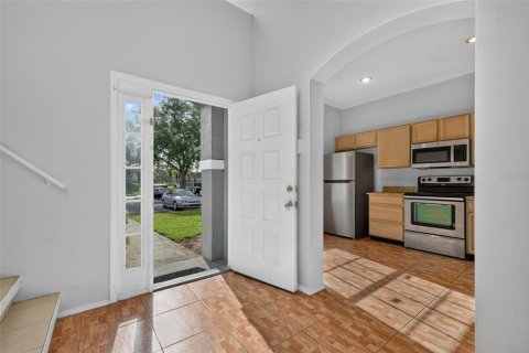 Touwnhouse à vendre à Orlando, Floride: 3 chambres, 143.35 m2 № 2198082 - photo 5