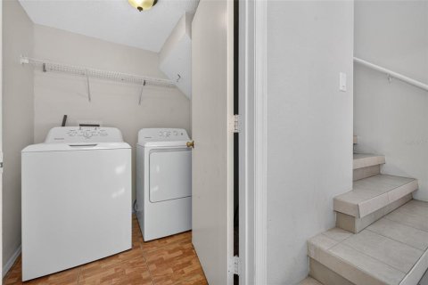 Touwnhouse à vendre à Orlando, Floride: 3 chambres, 143.35 m2 № 2198082 - photo 28