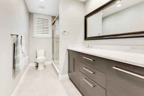 Casa en venta en Orlando, Florida, 4 dormitorios, 348.2 m2 № 1719598 - foto 29
