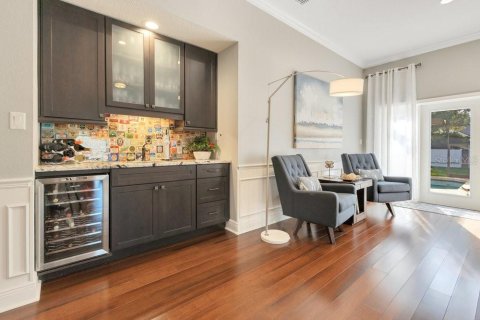 Casa en venta en Orlando, Florida, 4 dormitorios, 348.2 m2 № 1719598 - foto 7