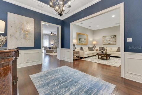 Casa en venta en Orlando, Florida, 4 dormitorios, 348.2 m2 № 1719598 - foto 3