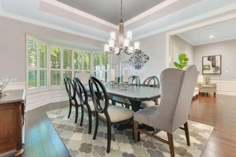Casa en venta en Orlando, Florida, 4 dormitorios, 348.2 m2 № 1719598 - foto 5