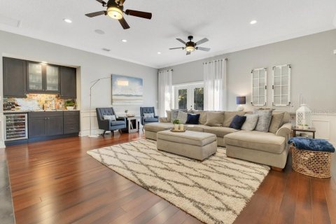 Casa en venta en Orlando, Florida, 4 dormitorios, 348.2 m2 № 1719598 - foto 6