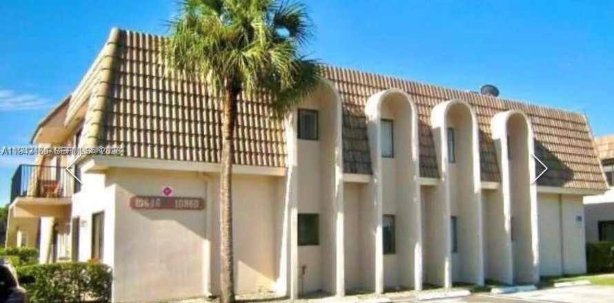 Кондоминиум с 2 спальнями в Корал-Спрингс, Флорида № 2055318