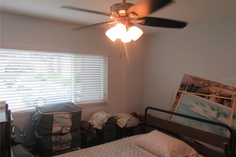 Copropriété à louer à Saint Petersburg, Floride: 2 chambres, 109.62 m2 № 2402850 - photo 25