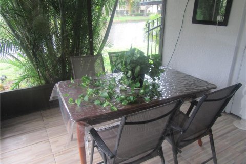 Copropriété à louer à Saint Petersburg, Floride: 2 chambres, 109.62 m2 № 2402850 - photo 30