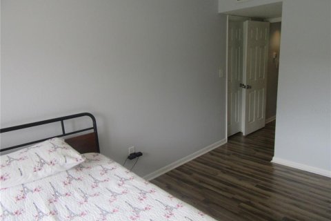 Copropriété à louer à Saint Petersburg, Floride: 2 chambres, 109.62 m2 № 2402850 - photo 21