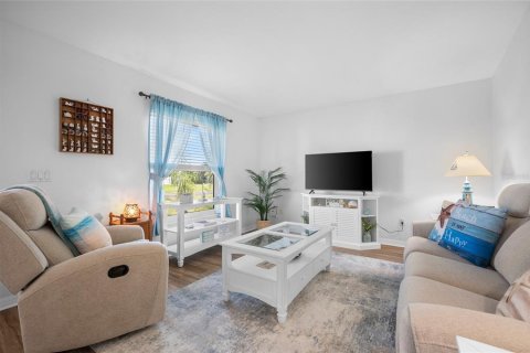 Villa ou maison à vendre à Port Charlotte, Floride: 3 chambres, 168.62 m2 № 2419336 - photo 4