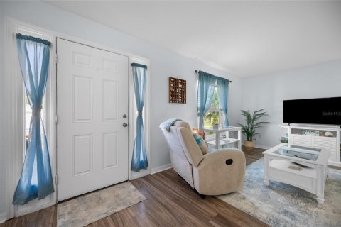 Villa ou maison à vendre à Port Charlotte, Floride: 3 chambres, 168.62 m2 № 2419336 - photo 3