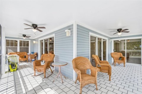 Купить кондоминиум в Палм-Харбор, Флорида 3 комнаты, 173.73м2, № 2147542 - фото 20