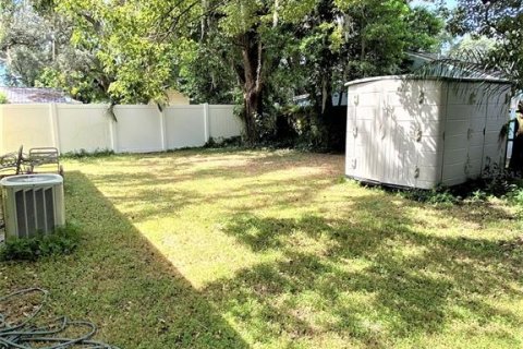 Villa ou maison à louer à Tampa, Floride: 3 chambres, 123.37 m2 № 1894016 - photo 16