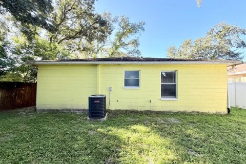 Villa ou maison à louer à Tampa, Floride: 3 chambres, 123.37 m2 № 1894016 - photo 27