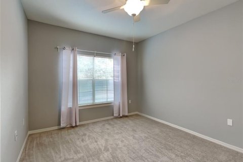 Copropriété à vendre à Orlando, Floride: 3 chambres, 123.84 m2 № 2111144 - photo 15