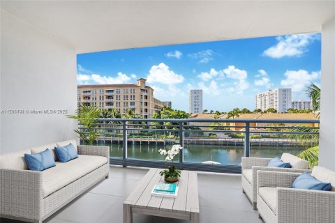 Condo in Aventura, Florida, 1 bedroom № 2091157 - photo 5